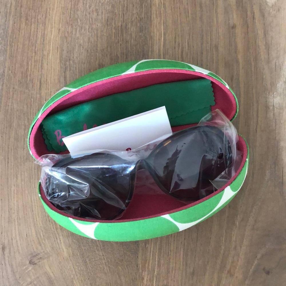 Boden tortoise sunglasses